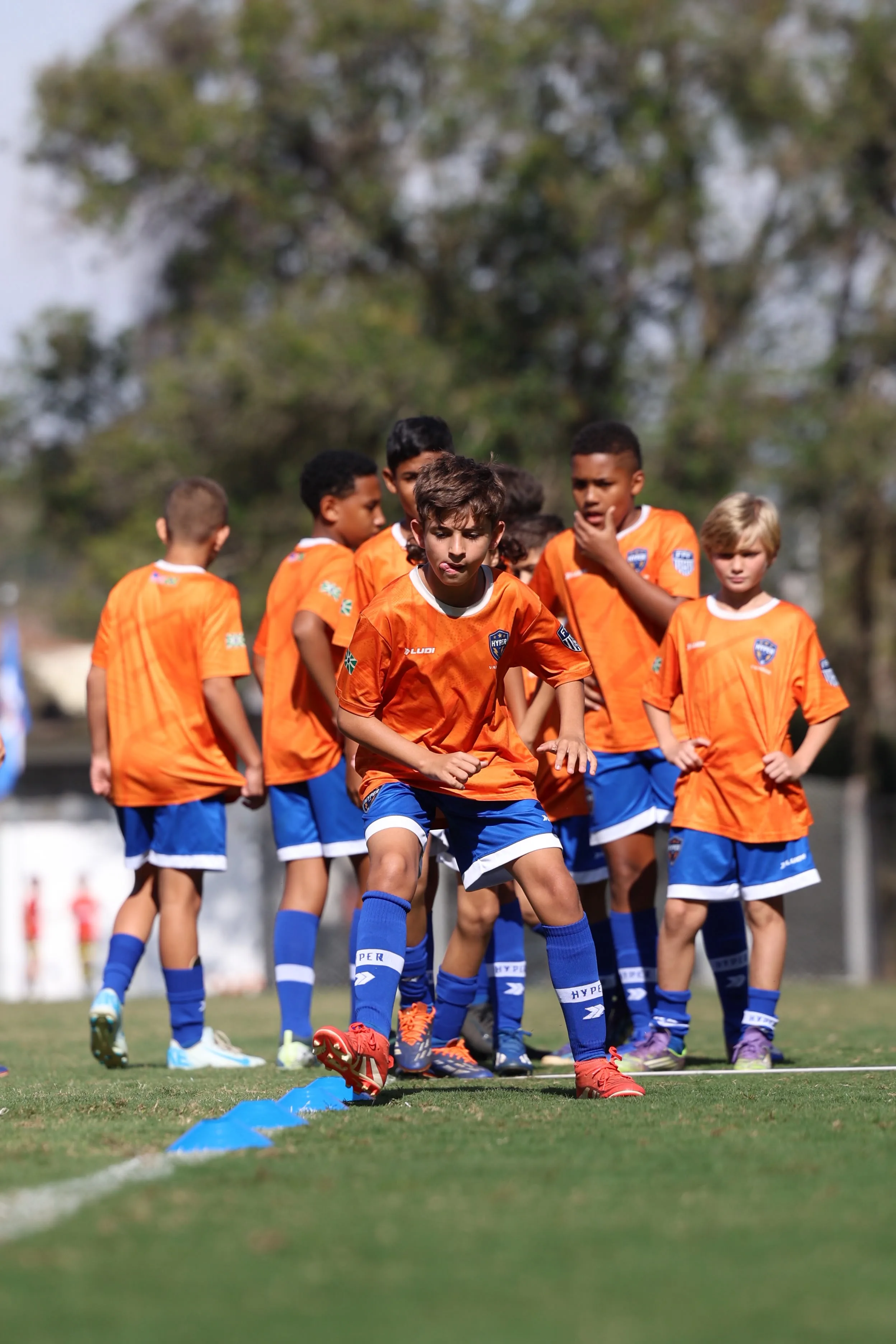 HYPER TERÁ FIM DE SEMANA MOVIMENTADO, COM JOGOS EM TODAS AS CATEGORIAS E O PRIMEIRO ARRAIÁ DO CLUBE